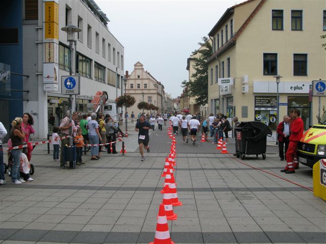 ../Images/BenefizlaufMerseburg2010 (51).jpg